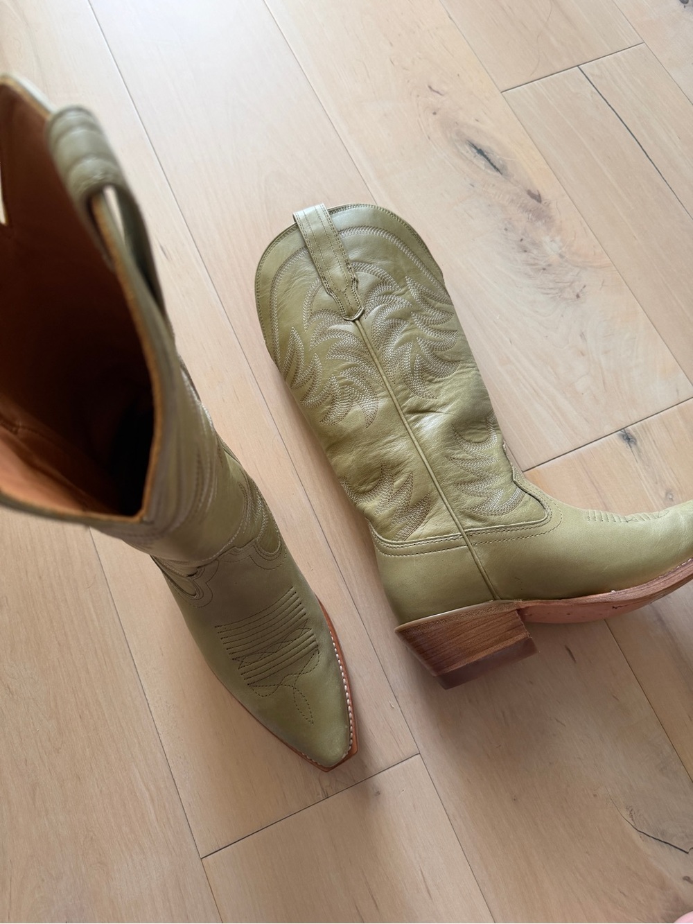 Tecovas The Annie COLOR:LIGHT SAGE MATERIAL:COWHIDE Women's Cowboy Boots. - Picture 4 of 7